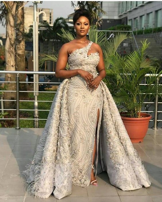 2020 Gorgeous Asoebi Styles for Wedding - fashionist now
