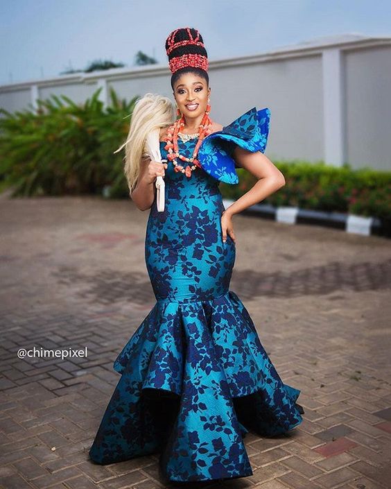aso ebi lace styles that Will Make You Stand Out - fashionist now